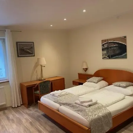 Konukevi Landgasthof Hieren Muehle