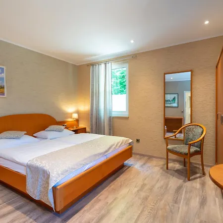 ゲストハウス Landgasthof Hieren Muehle Ney